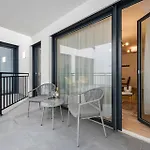 Vienna Hills Living