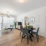 Vienna Hills Living