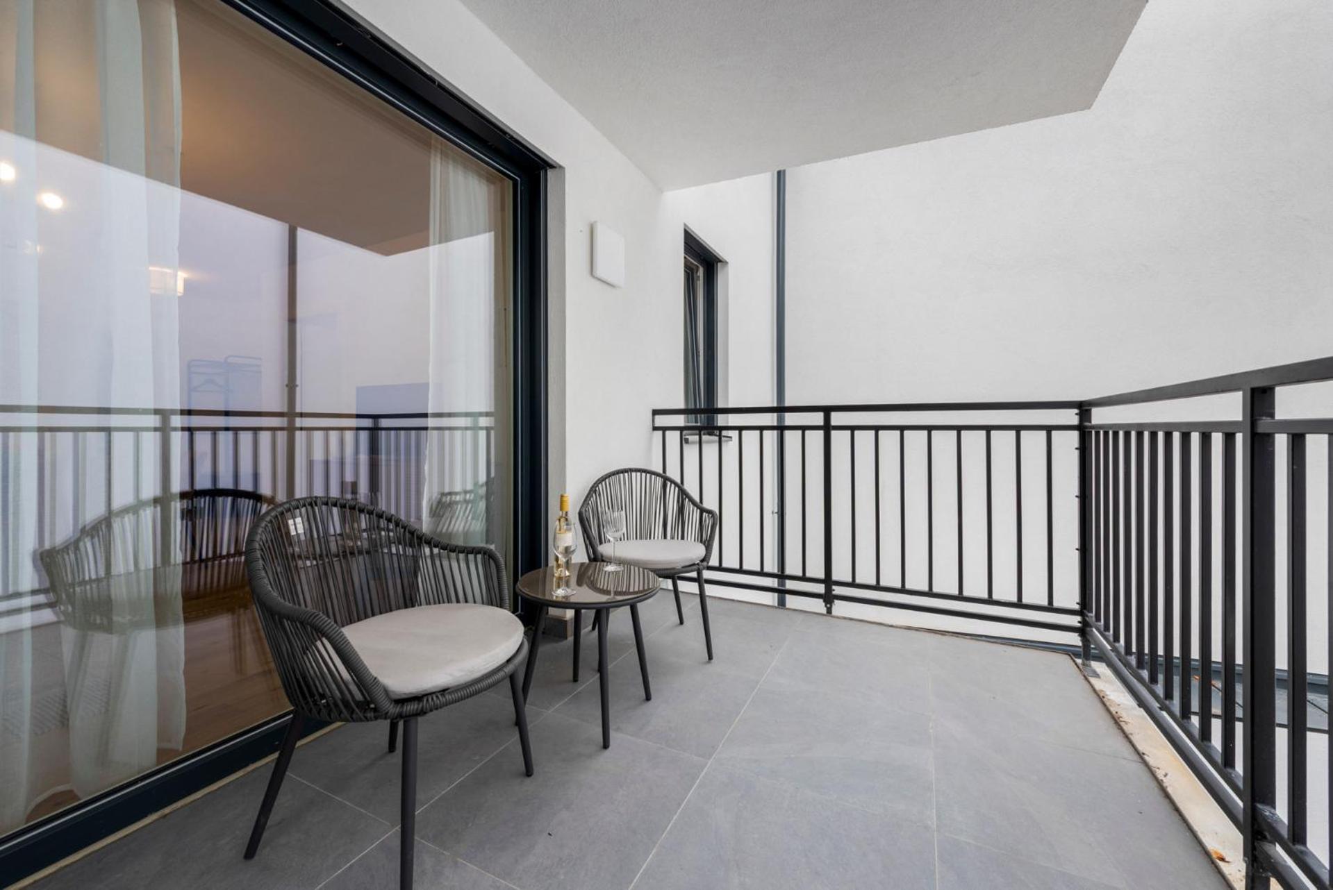 Aparthotel Hills Living